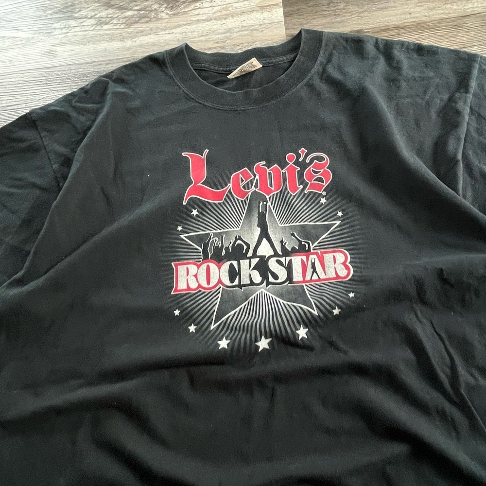 vintage y2k 2000s levis jeans rockstar graphic guitar tee skater rare T-shirt